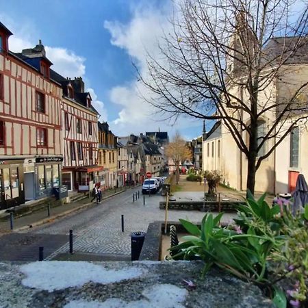Le Crystal, Spacieux T2 En Plein Centre Historique Vannes Exterior photo