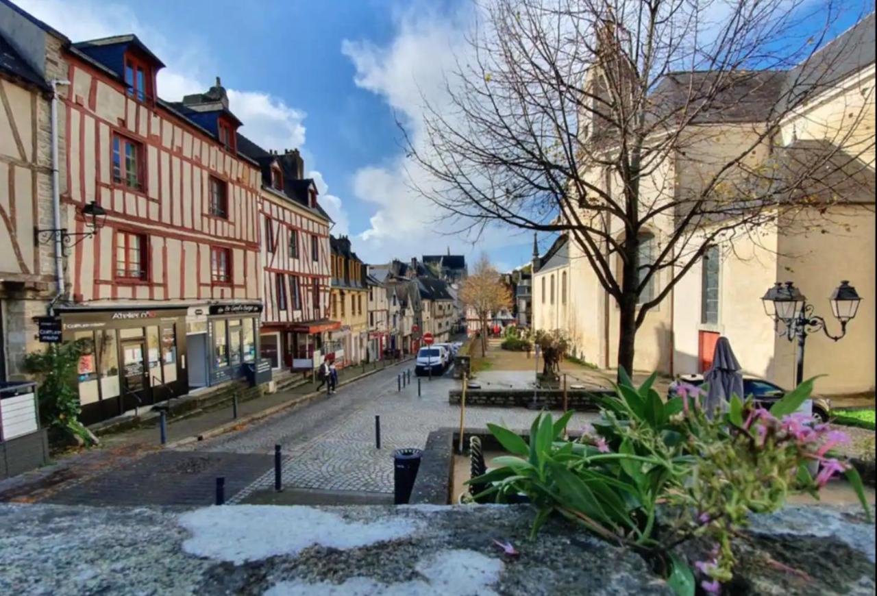 Le Crystal, Spacieux T2 En Plein Centre Historique Vannes Exterior photo